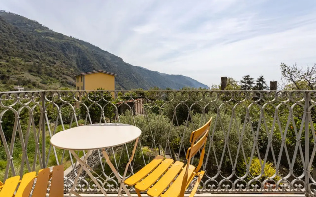 JOIVY Lovely Flat W/ Private Parking In 5 Terre