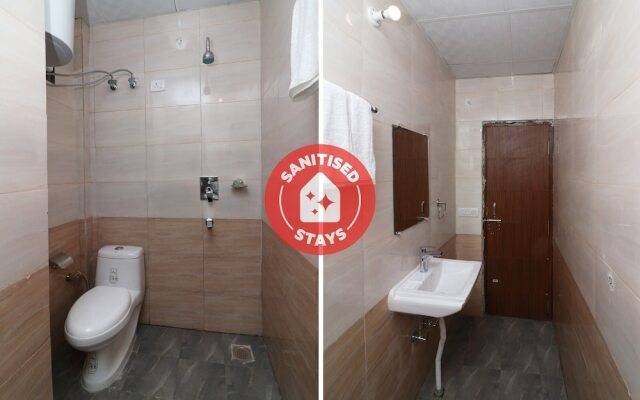 Dwarka International by OYO Rooms