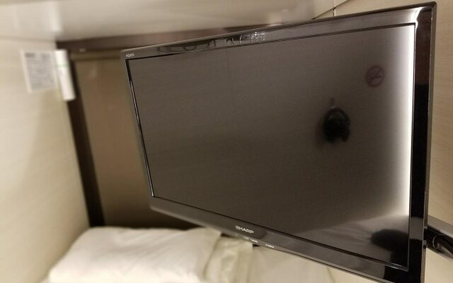 Glansit Akihabara Comfort Capsule Hotel