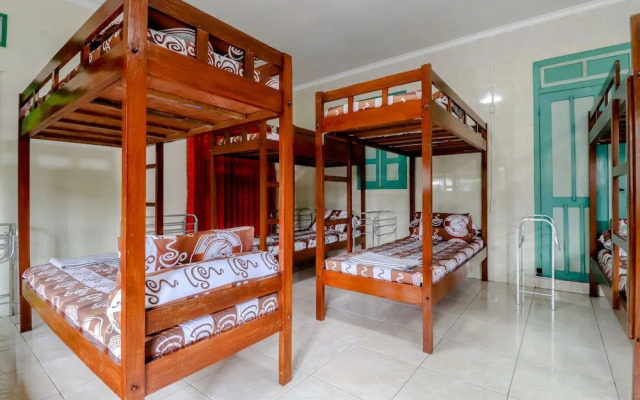 Bahagia Sederhana Home Stay - Hostel