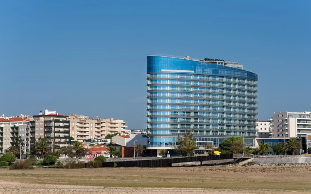 Eurostars Oasis Plaza Hotel