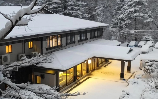 Itoen Hotel Shima — 3-star hotel in Nakanojo