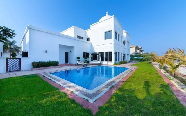Manzil-6BR Lux Villa with Pvt Pool