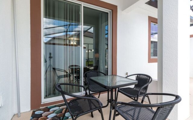 Storey Lake - 4800 Romeo Circle