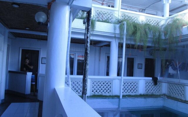 Cez Manor Boracay