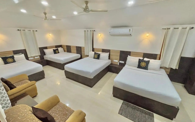 Riyavar Luxury Homestay