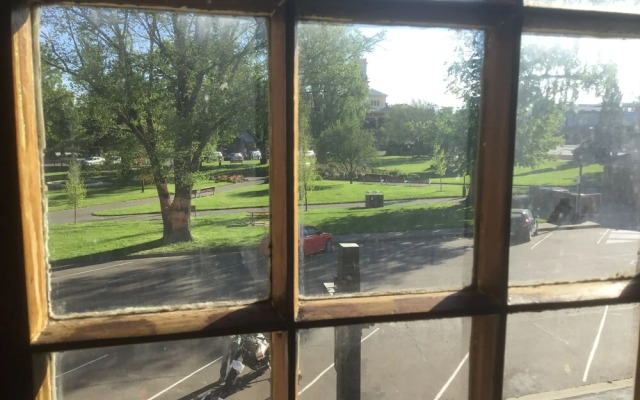 Fireside Inn Guesthouse