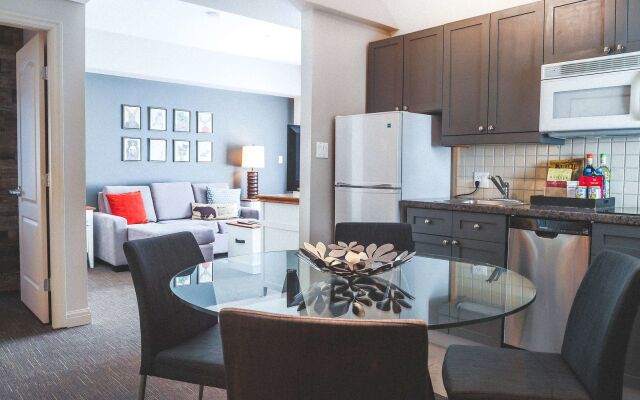 Summit Lodge Boutique Hotel