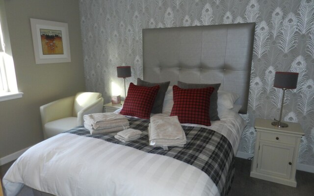 Highland Holiday Homes - Benavon