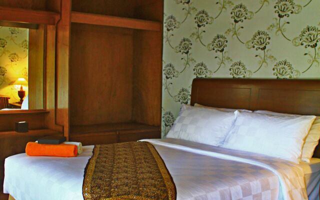 Chrome Hotel & Resort Solo – Guest Rooms – Karanganyar