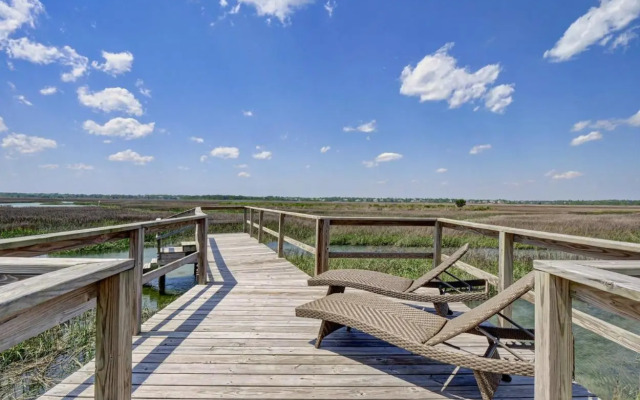 Sea Tranquility by Sea Scape Properties