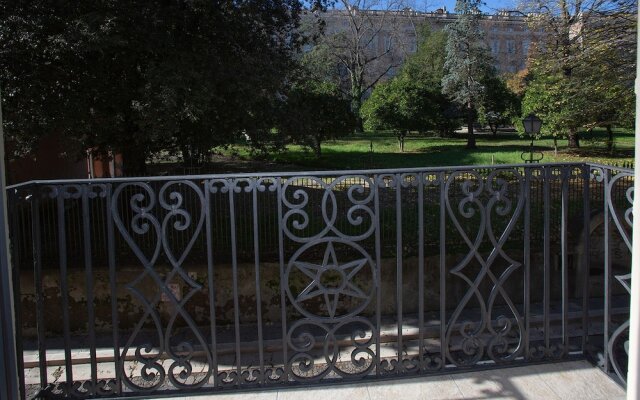 Royal Gardens B&B Caserta