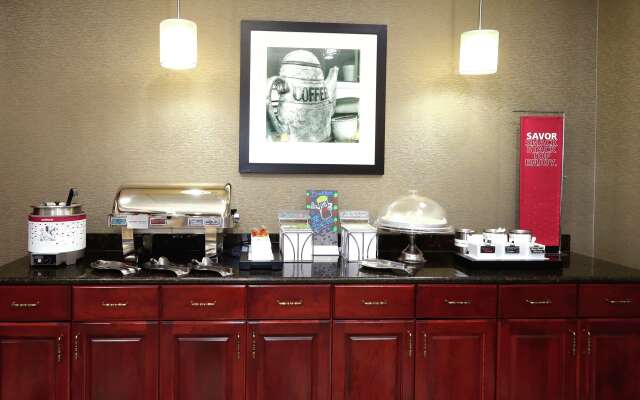 Hampton Inn & Suites Lamar