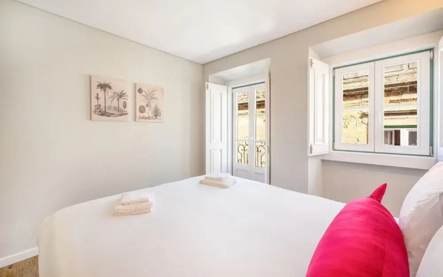 Bairro Alto Prime Studio II by Homing