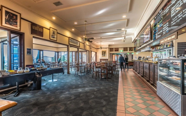 Discovery Resorts - McCracken Country Club