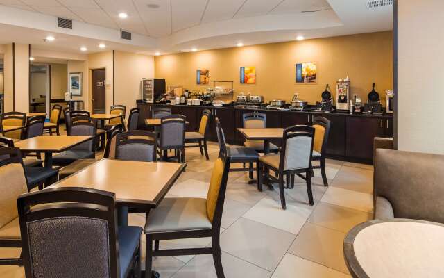 Best Western Plus Columbia North East