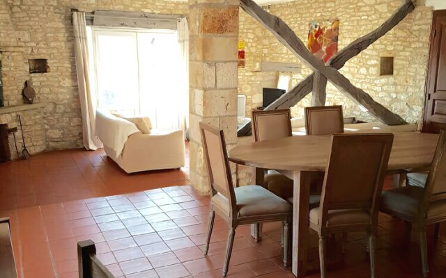 Les Vieilles Pierres