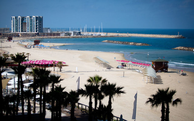 Lili's Place Apartments Near the Beach