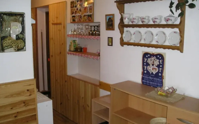 Marie Pavla With 7 Bedrooms and 4 Bathrooms