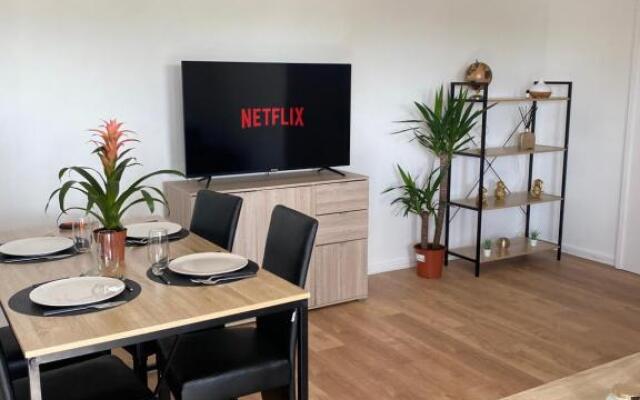 Bel Appartement 59m2 terrasse / wifi / netflix