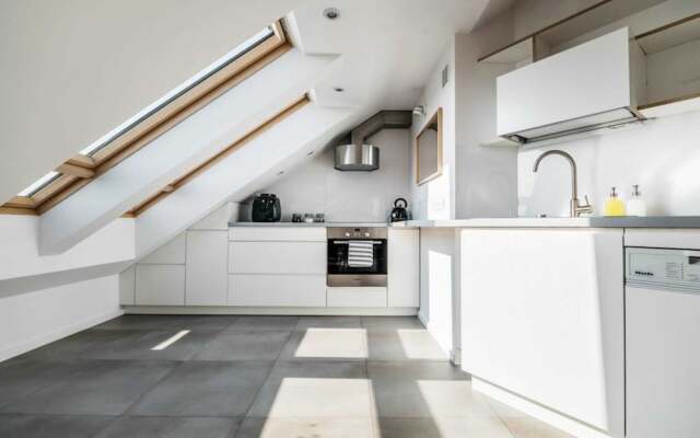 Penthouse Skyline - LoftAffair