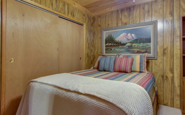 Castle Rock Cabin #2