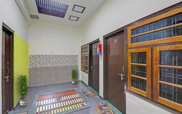 OYO Flagship 80465F R K Hotels