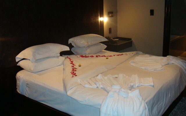 Velmore Hotel & Spa