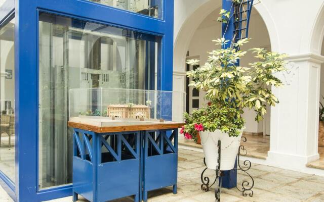 Albergue Inturjoven Huelva - Hostel