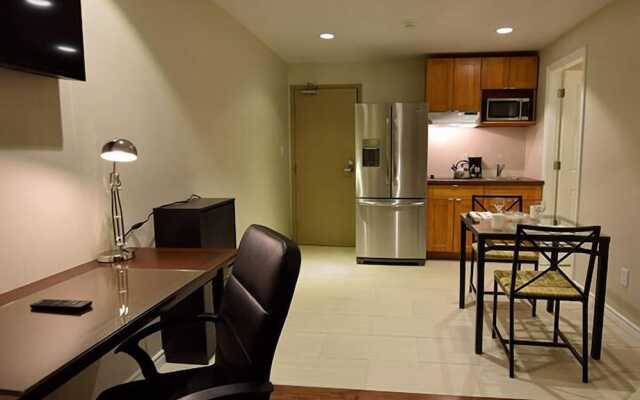 Peace River Inn & Suites