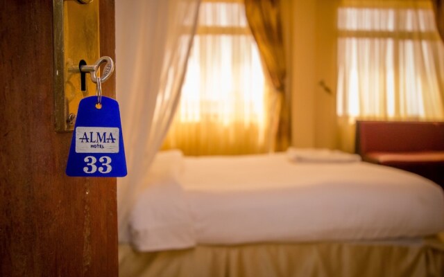 Alma Hotel