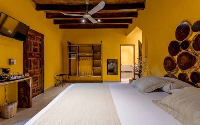 Hotel Suites La Hacienda