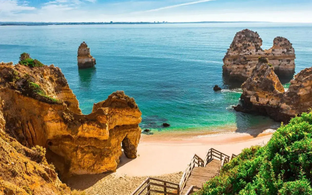 109 Reasons to Visit Albufeira