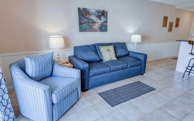 Sugar Beach 230 by RedAwning