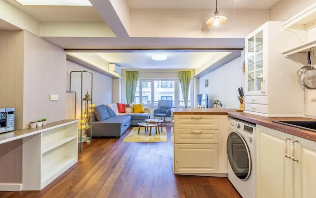 Central and Stylish Flat in the Heart of Beyoglu
