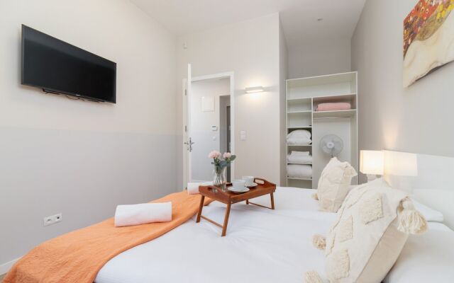 Kraków Apartment Łobzowska by Renters