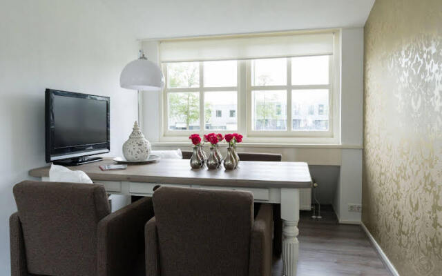 Western Docklands Area Apartments