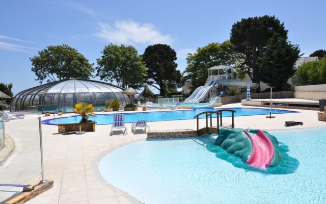 Camping Le Raguenes Plage