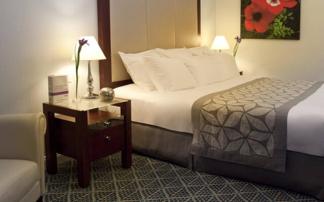 Renaissance Tel Aviv