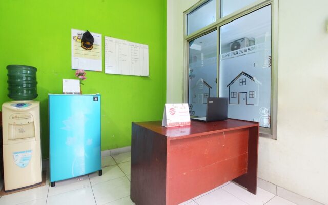 OYO 1804 Guest House Oema'h Opa