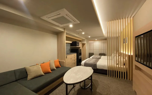 Premium Apart MONday KYOTO GOJO