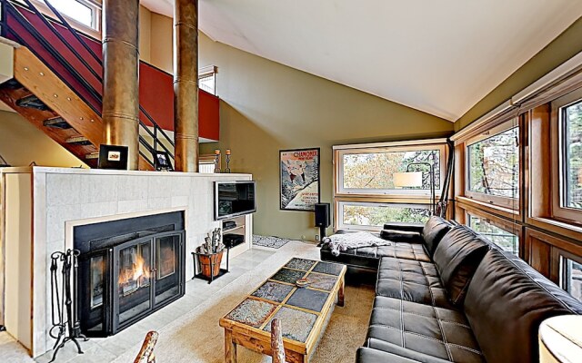 Bighorn #13E - 2 Br Condo