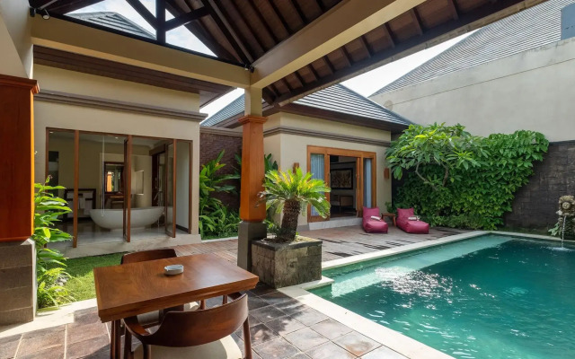 The Grand Villandra Resort