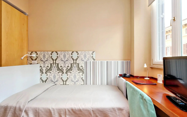 Camelia Hotel