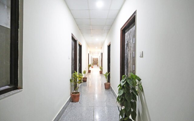The Diamond Nest by OYO Rooms