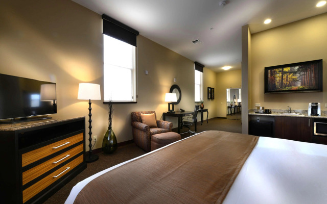 Hotel Maison Yakima Tapestry Collection by Hilton