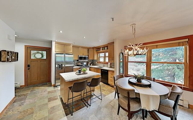 675deer7 2 Bedroom Condo