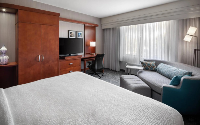 Courtyard Maui Kahului Airport