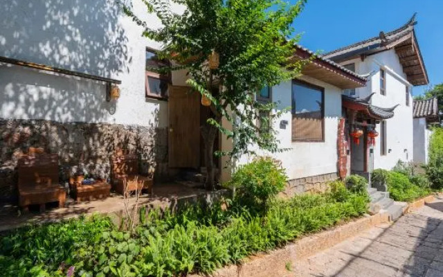 Lijiang Zifayu Designer Boutique Inn