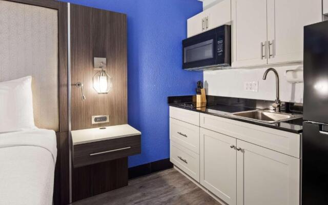 Best Western Plus Executive Residency Denver - Central Park Hotel